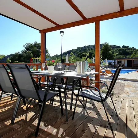 Beautiful In Semesterbostad Murter